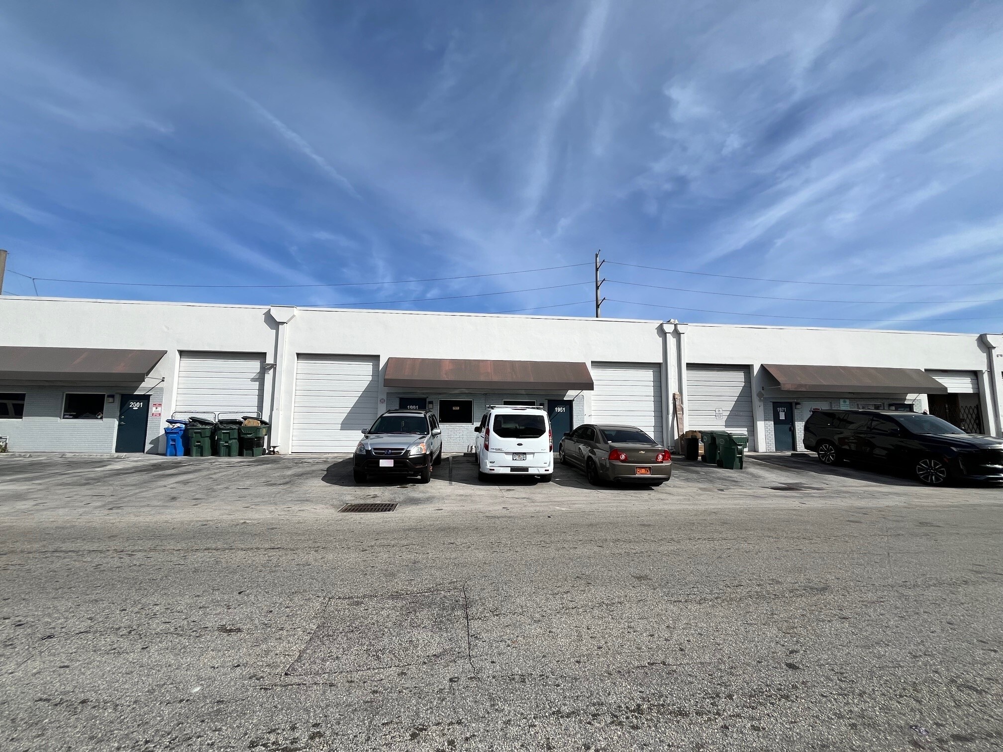 1900-2261 NW 29th St, Oakland Park, FL for lease Building Photo- Image 1 of 1