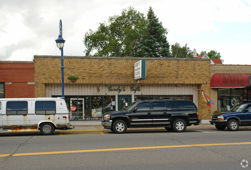 12785 Lake Blvd, Lindstrom, MN for sale - Primary Photo - Image 1 of 1