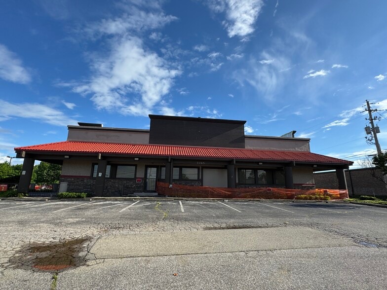 7065 Winchester Rd, Memphis, TN for sale - Building Photo - Image 2 of 14