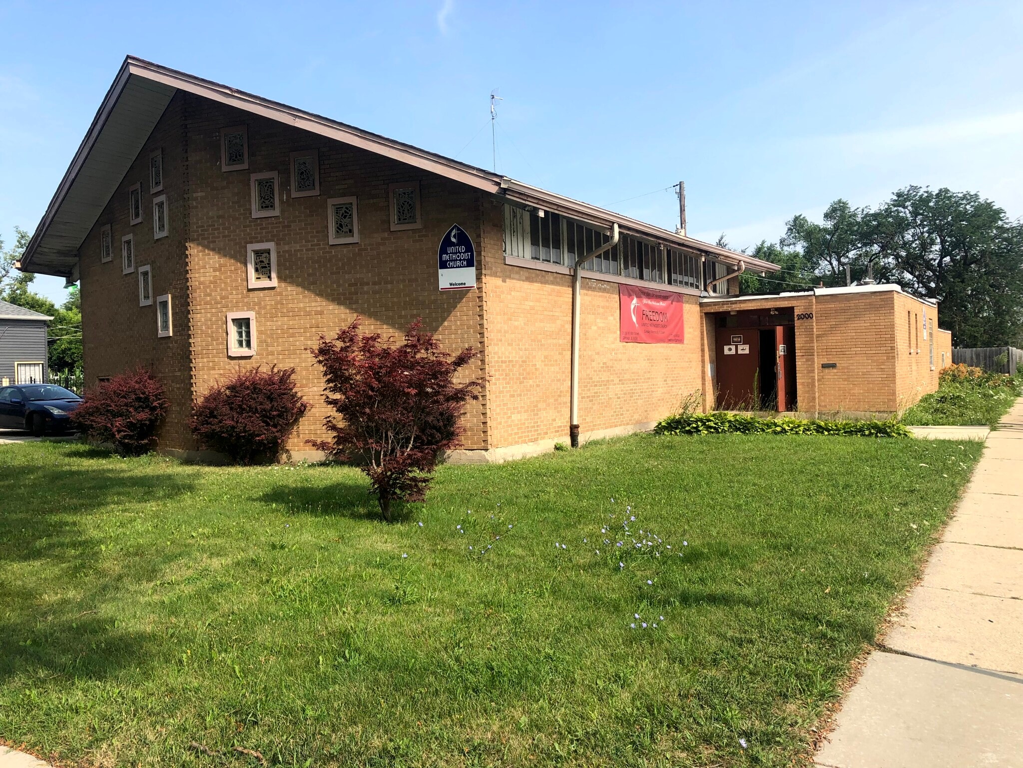 2000 W 68th St, Chicago, IL for sale Primary Photo- Image 1 of 1