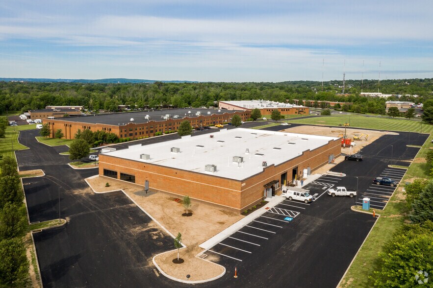 2100 Campus Ln, East Norriton Township, PA for sale - Building Photo - Image 1 of 1