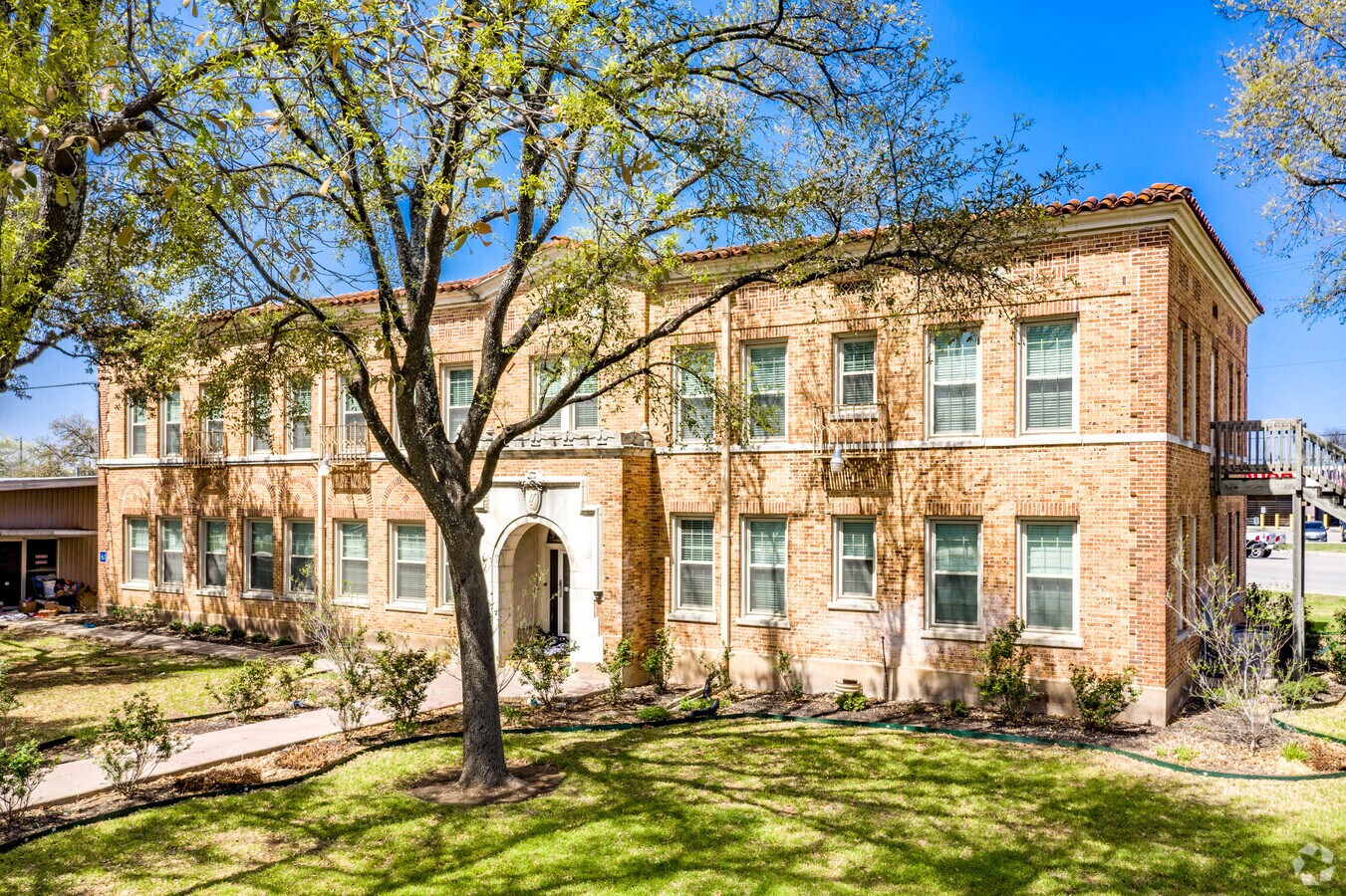 535 Bandera Rd, San Antonio, TX 78228