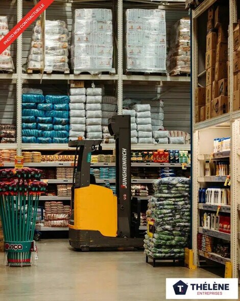 Flex in Saint-Georges-d'Orques for sale - Interior Photo - Image 2 of 4