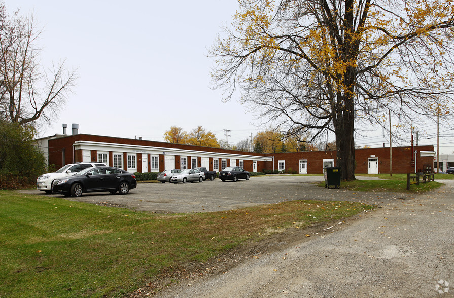 1701 Mentor Ave, Painesville, OH for lease - Building Photo - Image 2 of 22