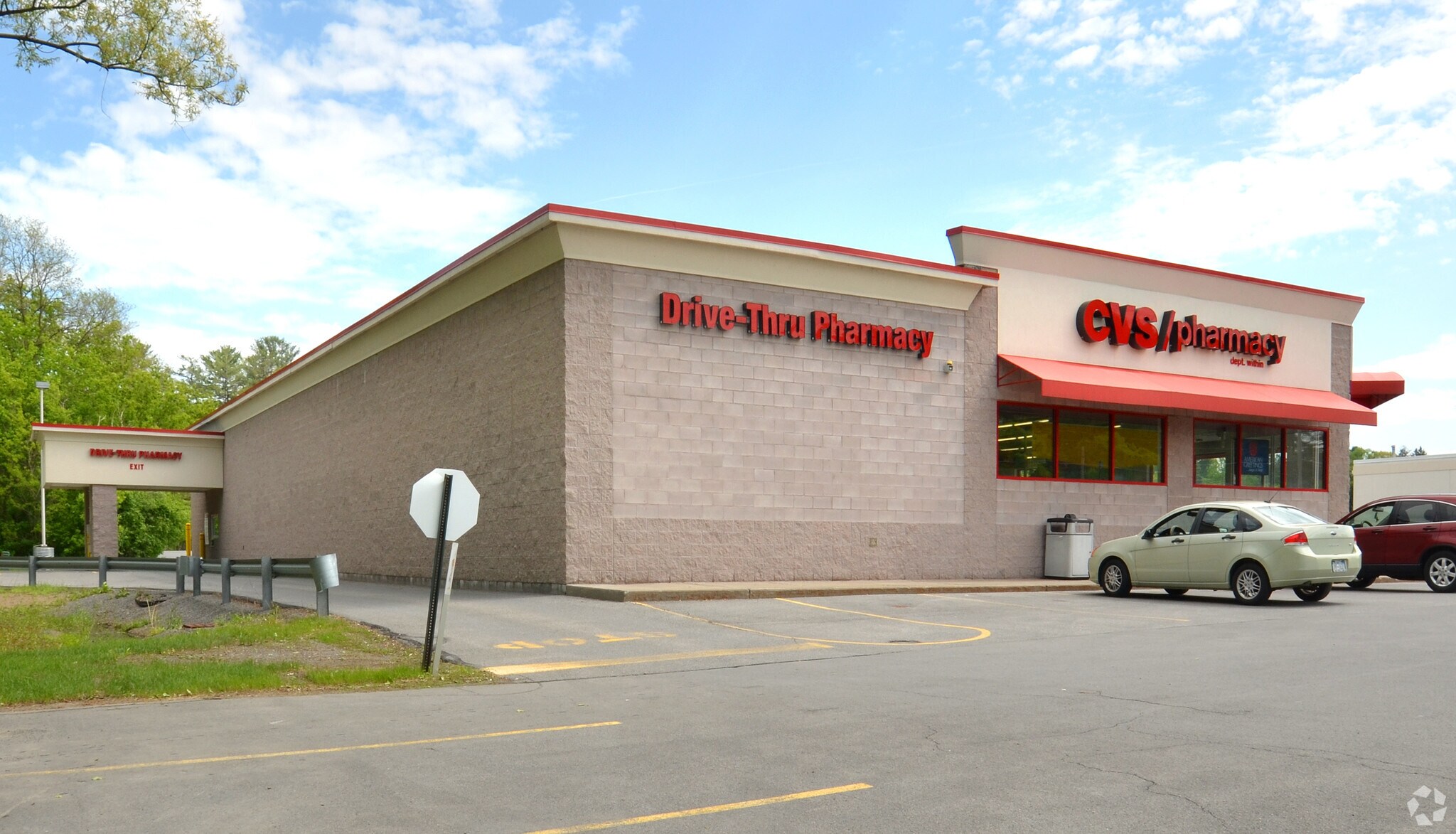 39 Meadow St, Clinton, NY 13323 CVS Pharmacy