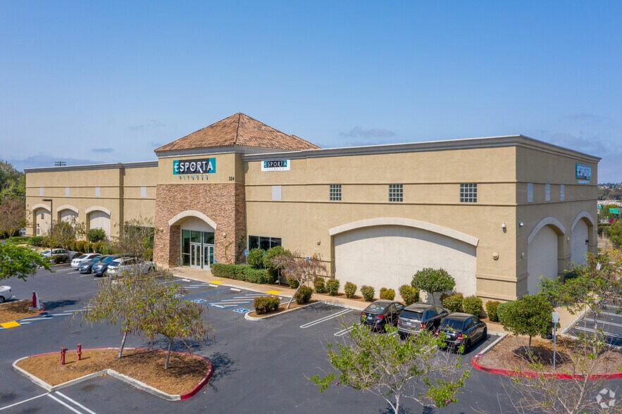 324 Sycamore Ave, Vista, CA for sale - Building Photo - Image 1 of 1
