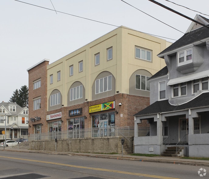 1201 Mulberry St, Scranton, PA for lease - Building Photo - Image 3 of 6