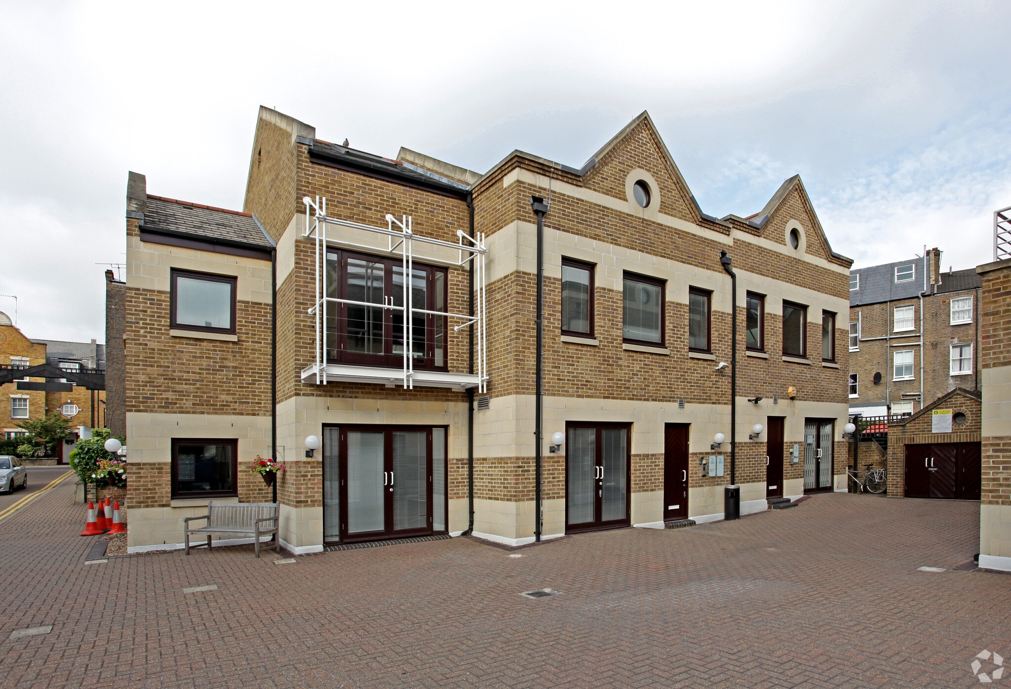 Blythe Rd, London for sale Primary Photo- Image 1 of 1