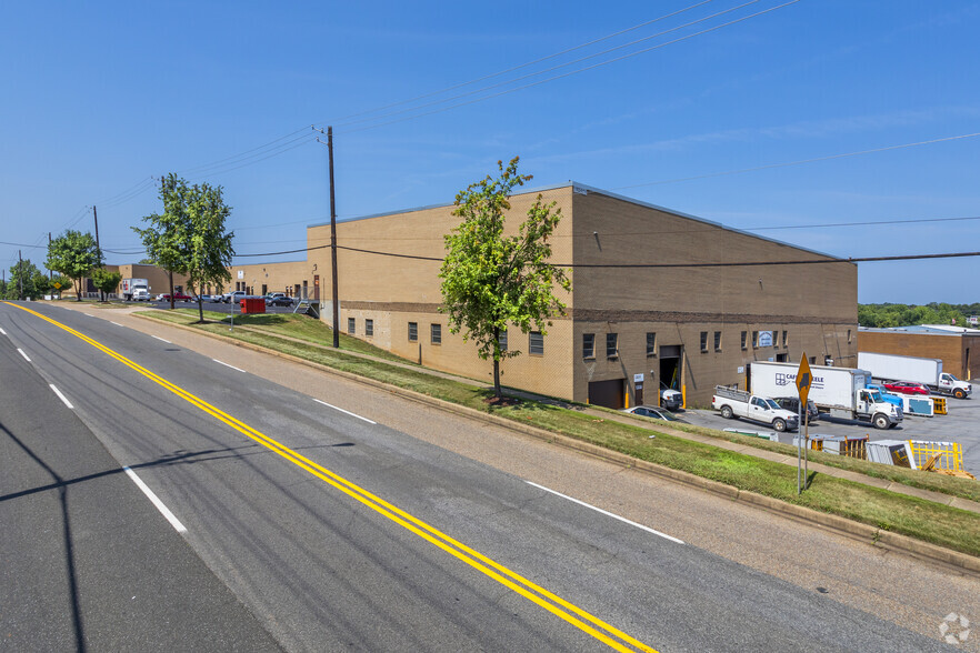 12000-12038 Old Baltimore Pike, Beltsville, MD for lease - Building Photo - Image 3 of 4