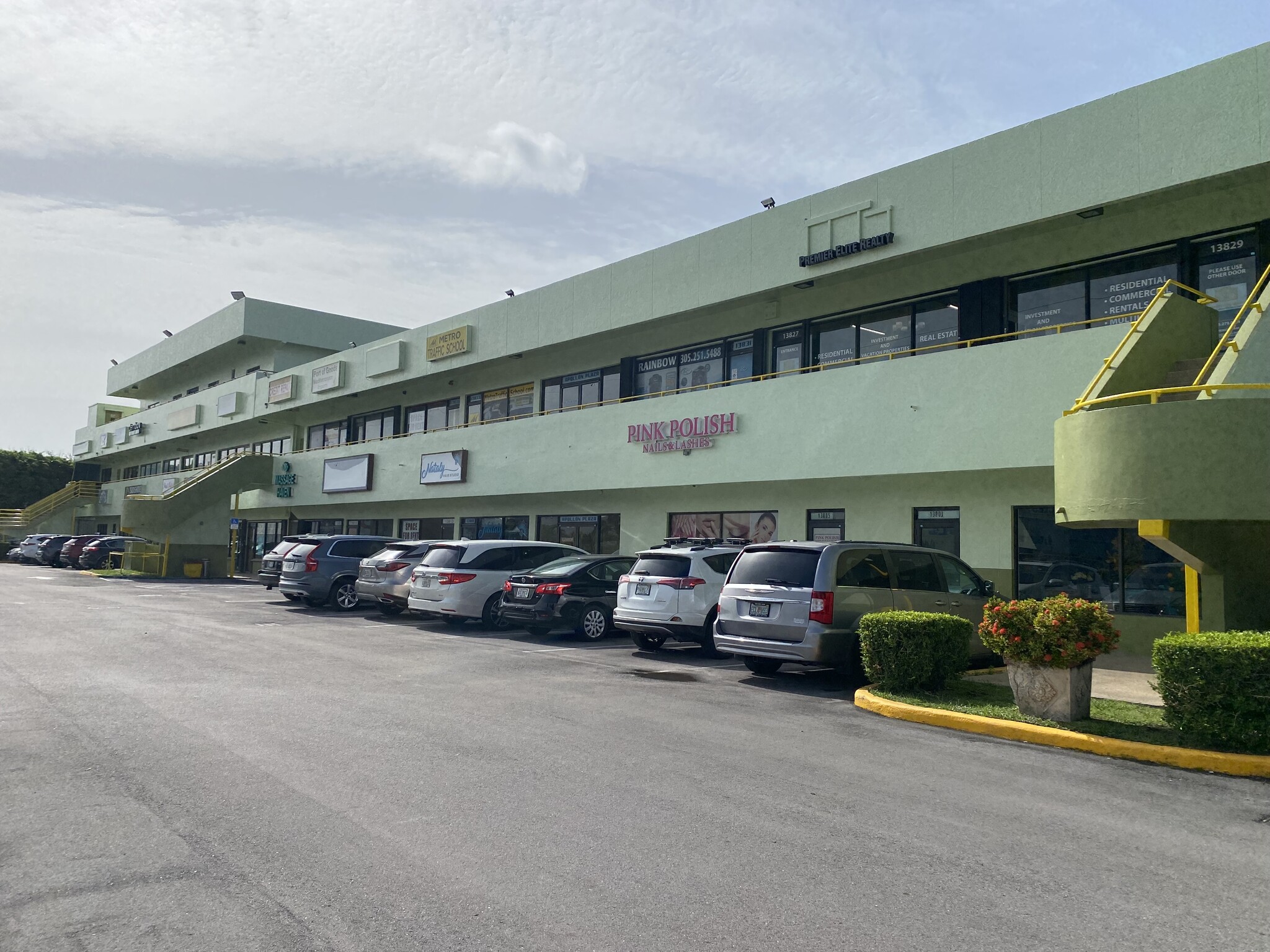 13801-13869 S Dixie Hwy, Miami, FL for lease Building Photo- Image 1 of 6