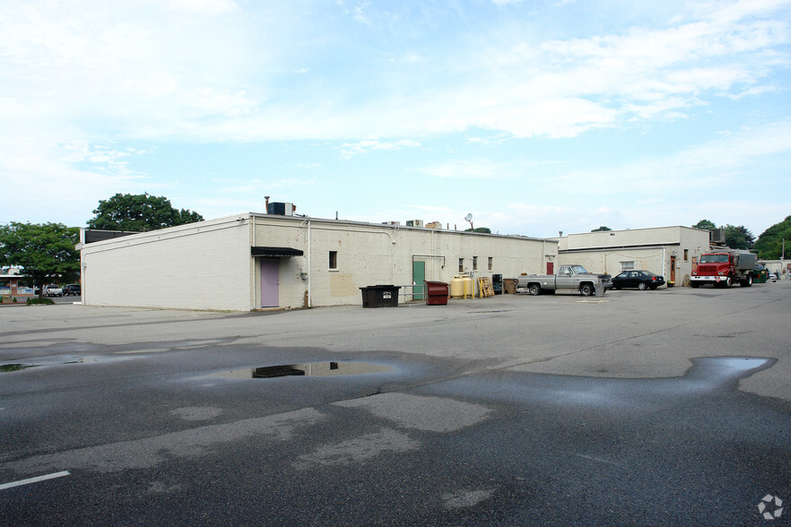 55-65 Pennsylvania Ave, Niantic, CT for lease - Building Photo - Image 3 of 18