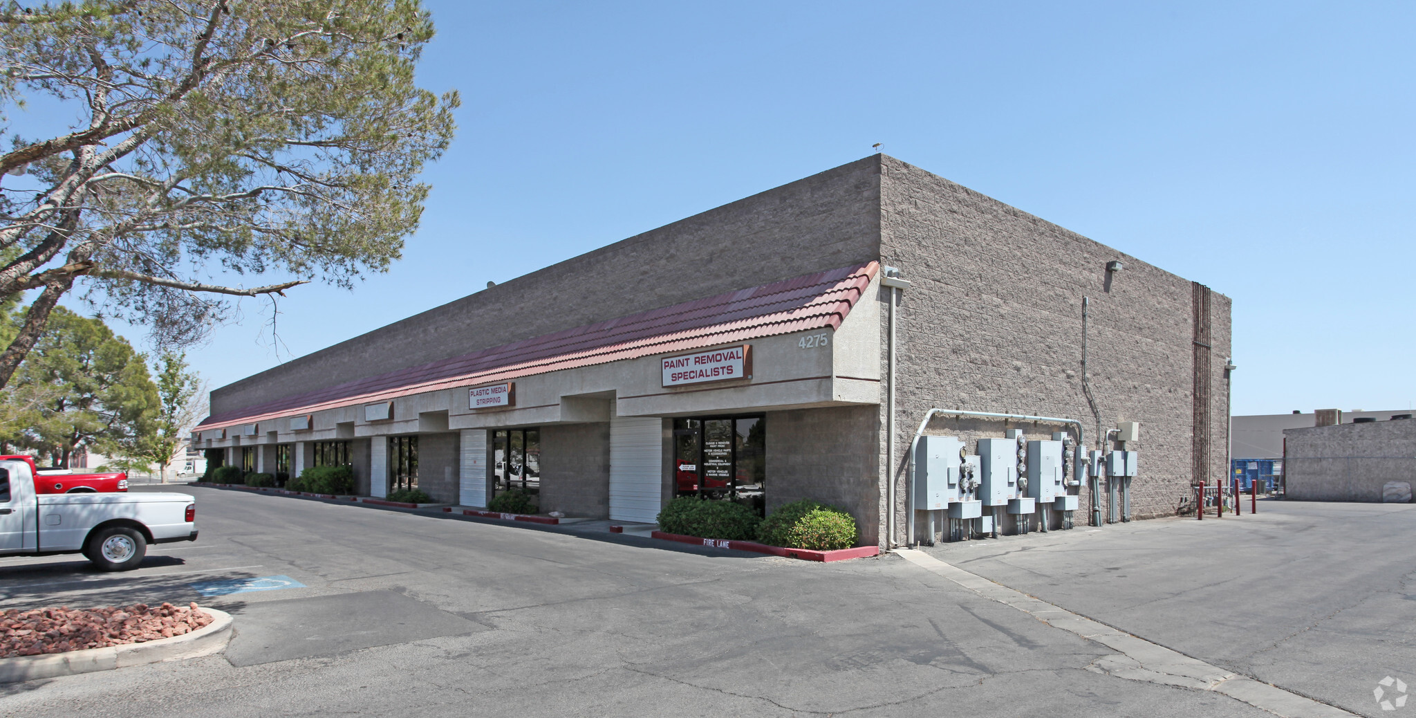 4275 W Bell Dr, Las Vegas, NV for lease Building Photo- Image 1 of 18