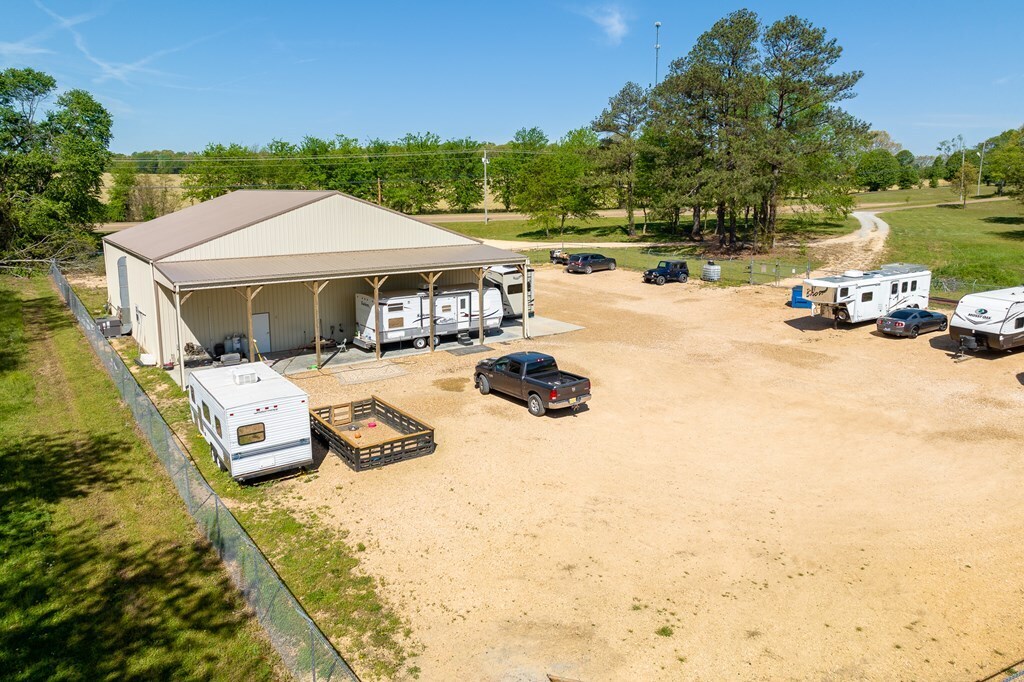 22534 TN22, Yuma, TN 38390 Specialty for Sale