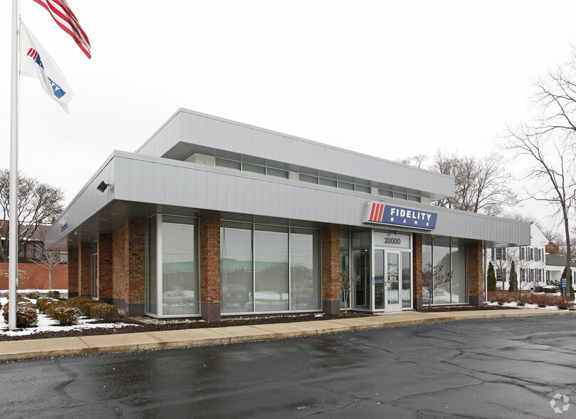 20000 W 12 Mile Rd, Southfield, MI for lease - Primary Photo - Image 1 of 5