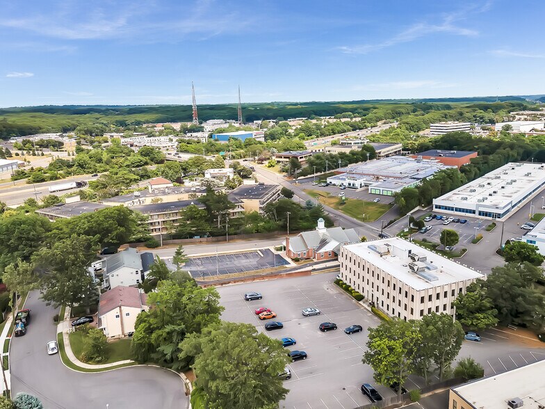 88 Sunnyside Blvd, Plainview, NY 11803 88 Sunnyside Blvd