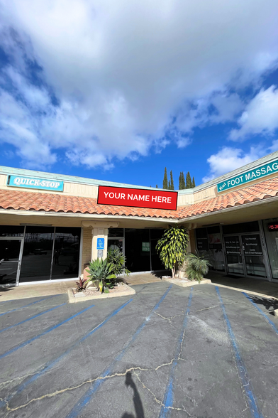 1700 N Tustin St, Orange, CA for lease - Building Photo - Image 3 of 6