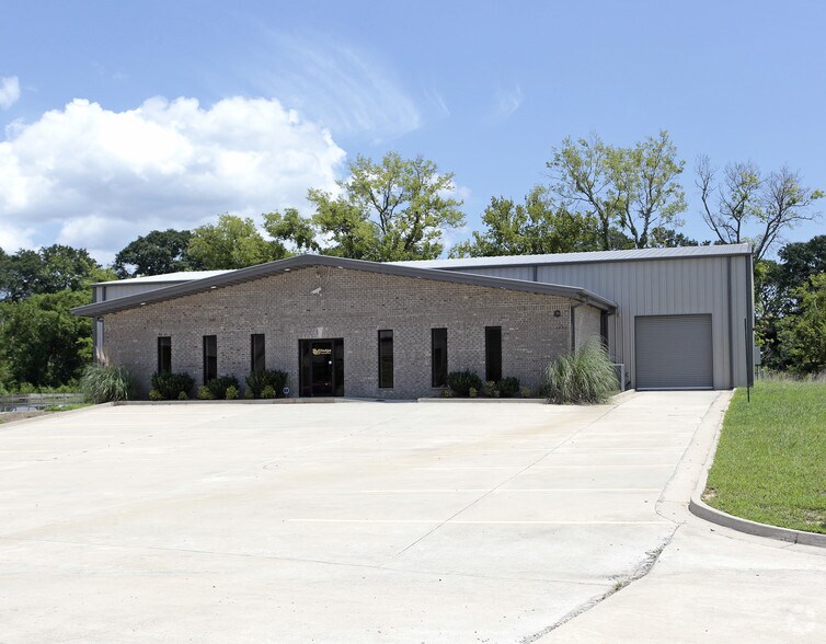 30 River Ct, Cartersville, GA for sale - Primary Photo - Image 1 of 1