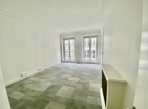 10 Rue Saint-Florentin, Paris for lease Interior Photo- Image 2 of 6