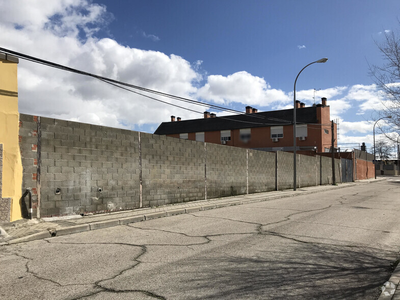 Land in Madrid, Madrid for lease - Primary Photo - Image 1 of 2