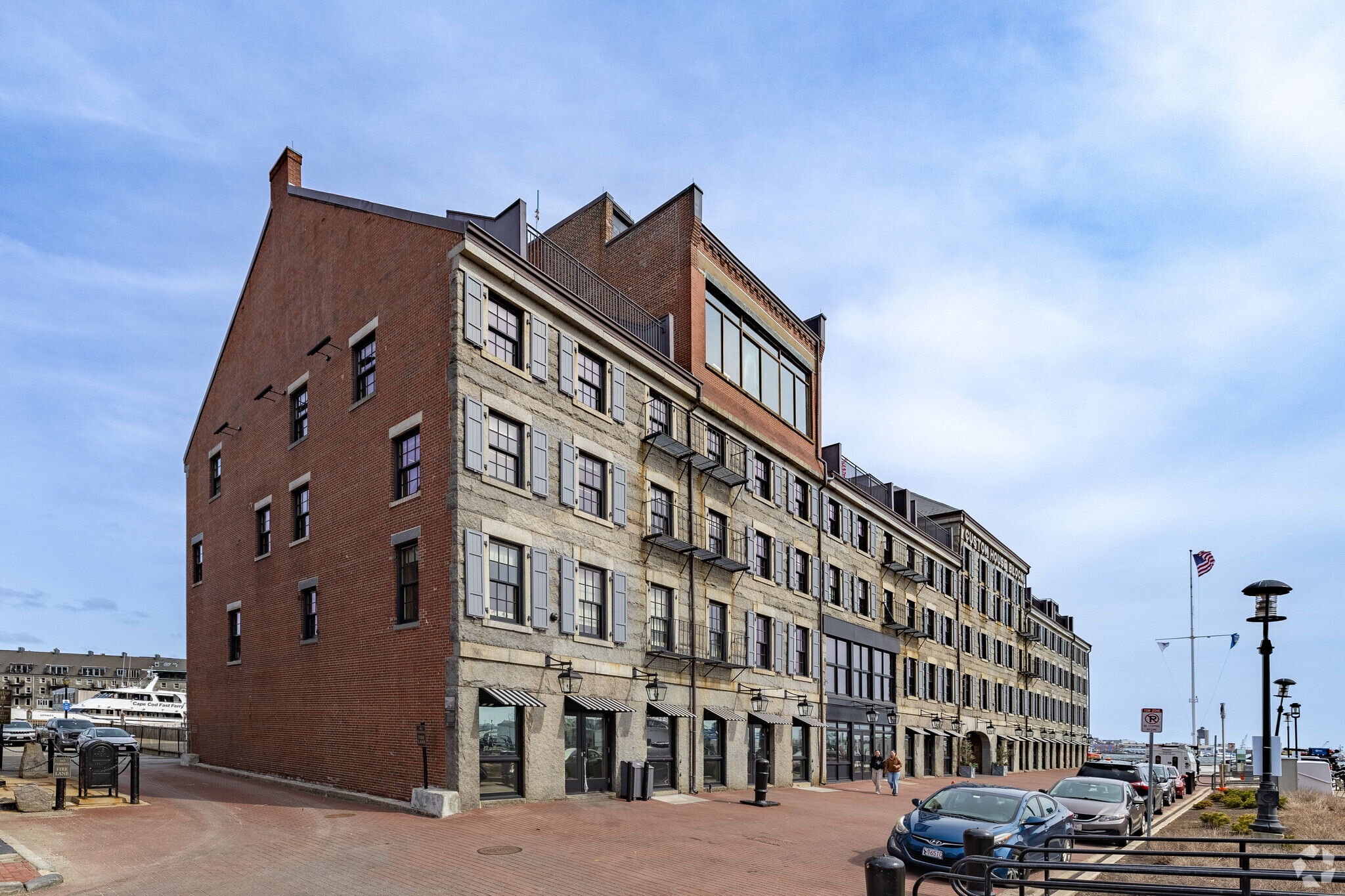 66 Long Wharf, Boston, MA for lease Primary Photo- Image 1 of 22