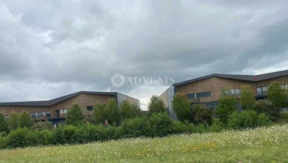 Flex in Moissy-Cramayel for sale - Building Photo - Image 3 of 8