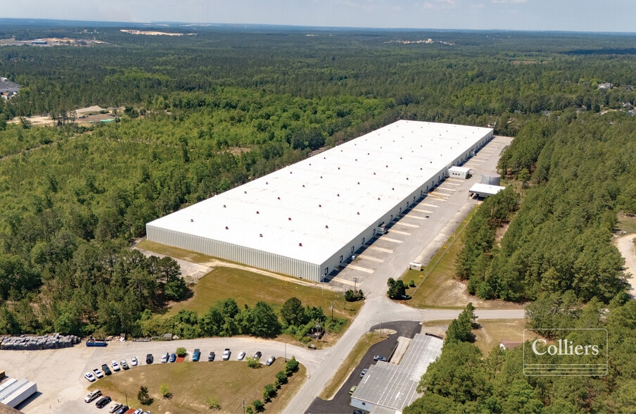 235 Standard Warehouse Rd, Lugoff, SC for lease - Building Photo - Image 1 of 8