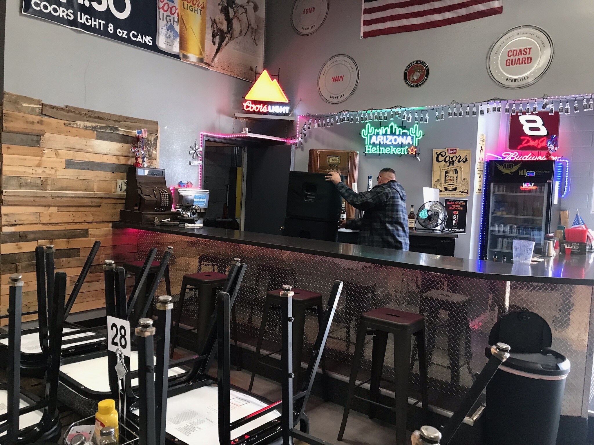 725 W Apache Trl, Apache Junction, AZ 85120 Superstition Plaza