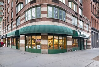 295 Greenwich St, New York, NY for lease Building Photo- Image 1 of 2