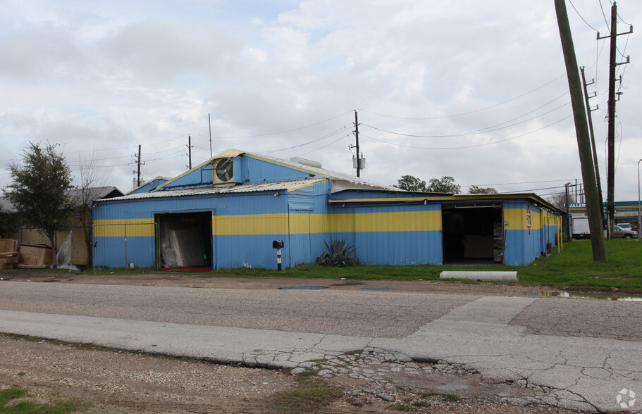 4303 Gessner Rd, Houston, TX for sale - Primary Photo - Image 1 of 1