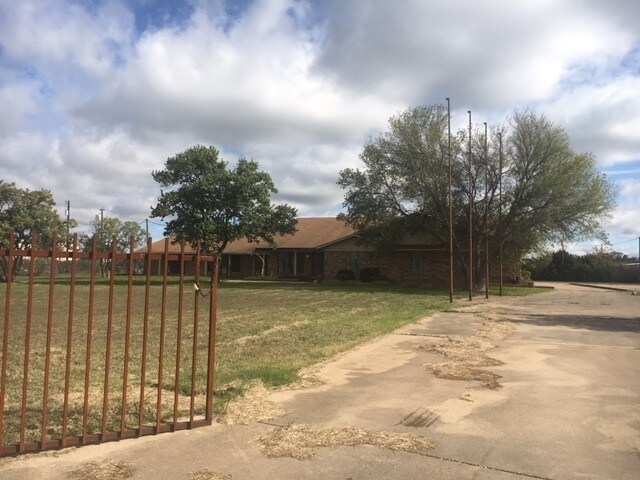 6330 Old Dallas Rd, Elm Mott, TX for sale Building Photo- Image 1 of 1