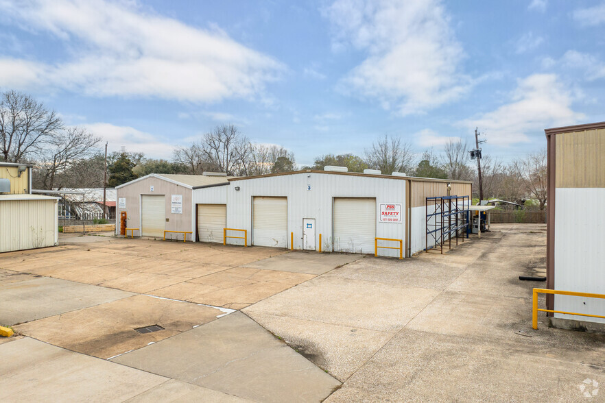 1305 W Jackson Ave, Pasadena, TX for lease - Building Photo - Image 3 of 29