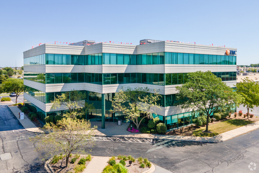 8001 Broadway, Merrillville, IN for lease - Building Photo - Image 1 of 16