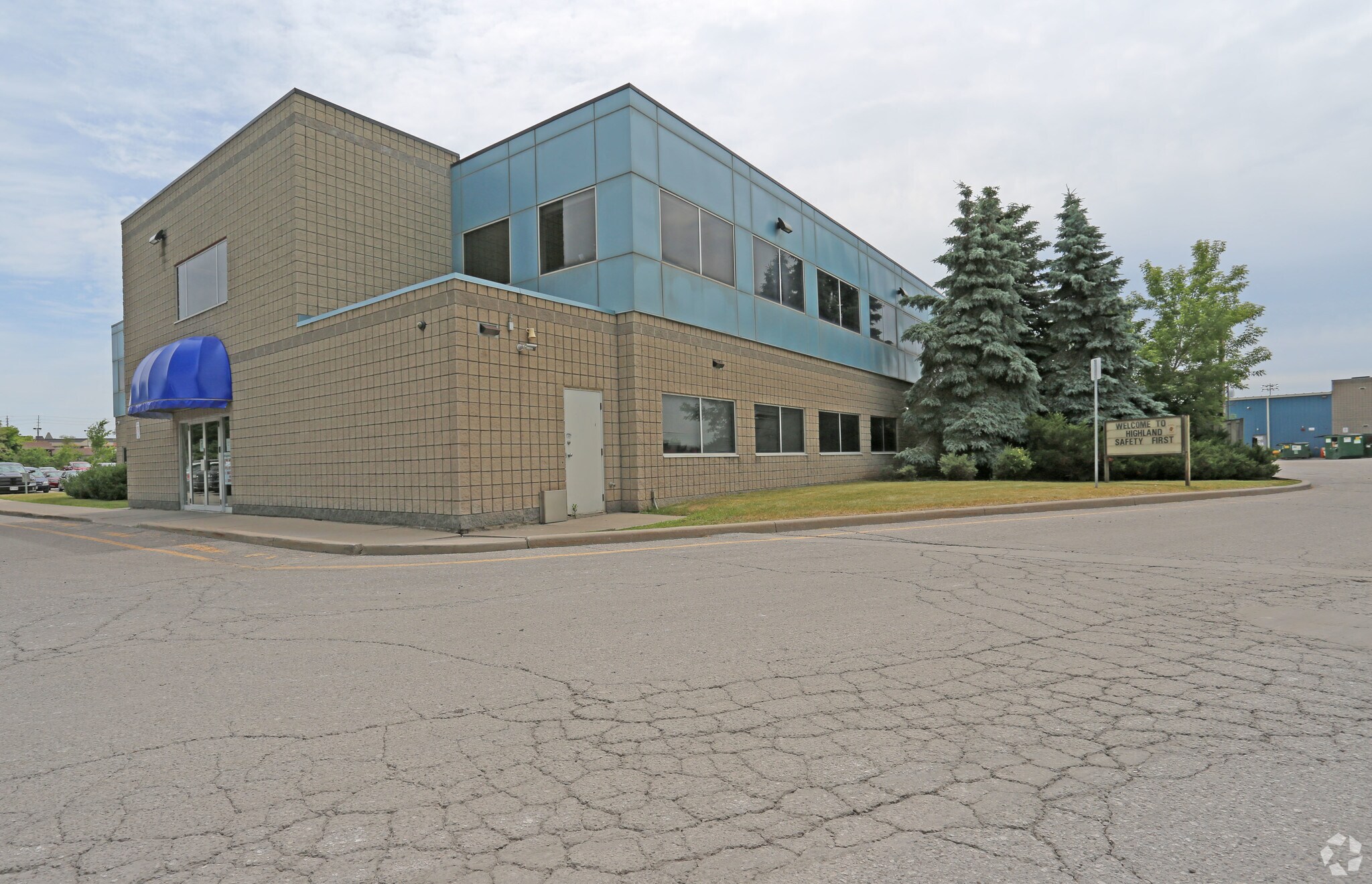 2815 14th Ave, Markham, ON for sale Primary Photo- Image 1 of 1