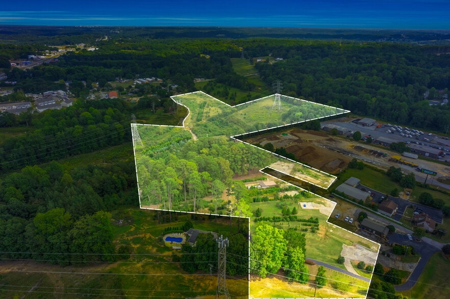 117 Bracken Ln, Easley, SC for sale - Building Photo - Image 1 of 28