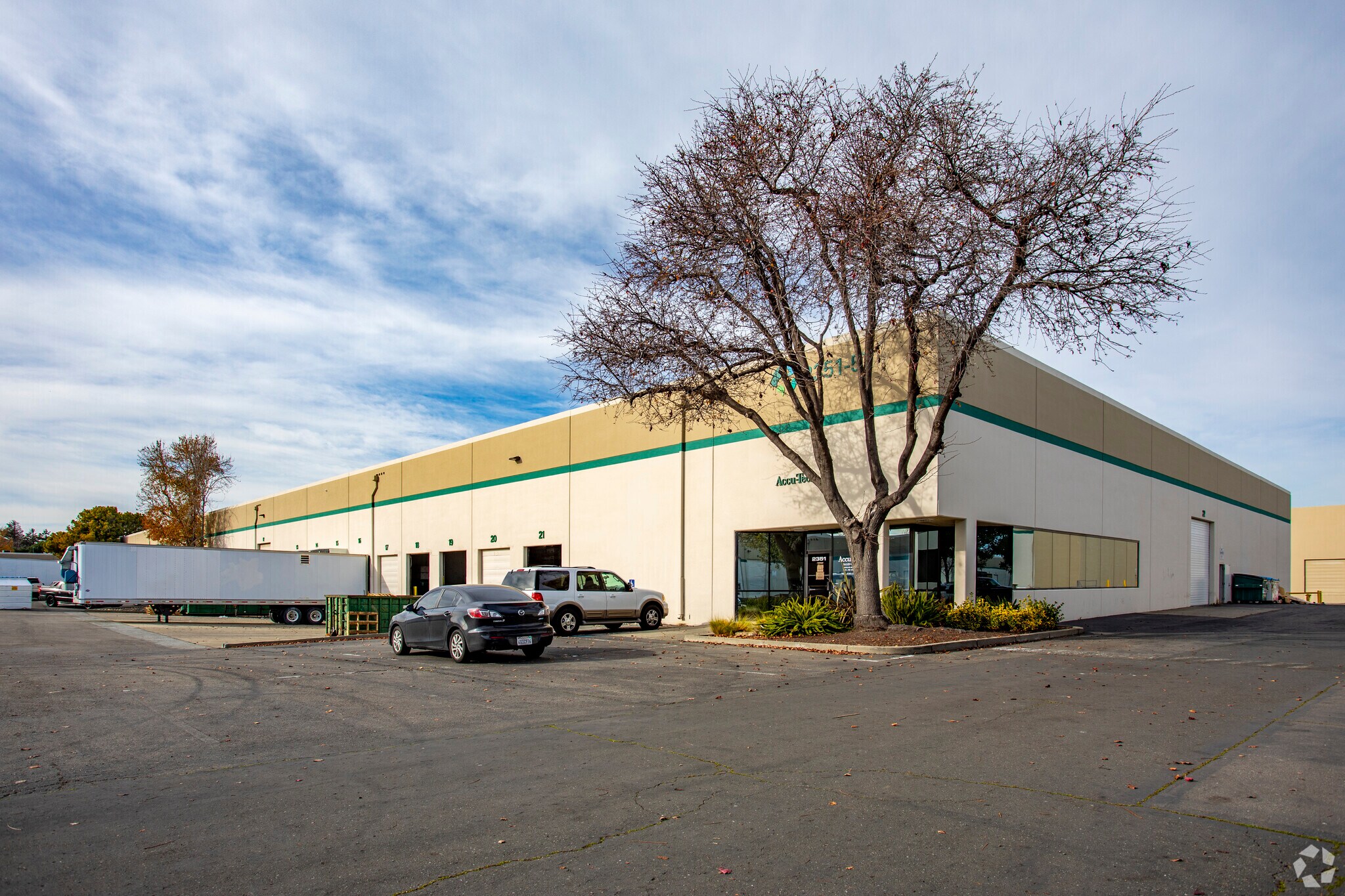 2351-2357 Lincoln Ave, Hayward, CA for lease Building Photo- Image 1 of 5