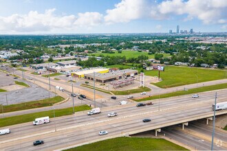 1317 SE 44th St, Oklahoma City, OK - AERIAL  map view
