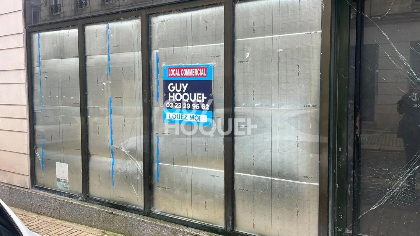 Retail in Laon for lease Building Photo- Image 1 of 8