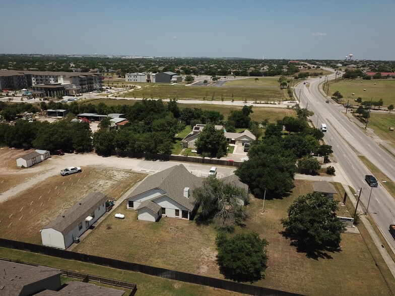 511 E Pflugerville Pky, Pflugerville, TX for sale - Building Photo - Image 3 of 6