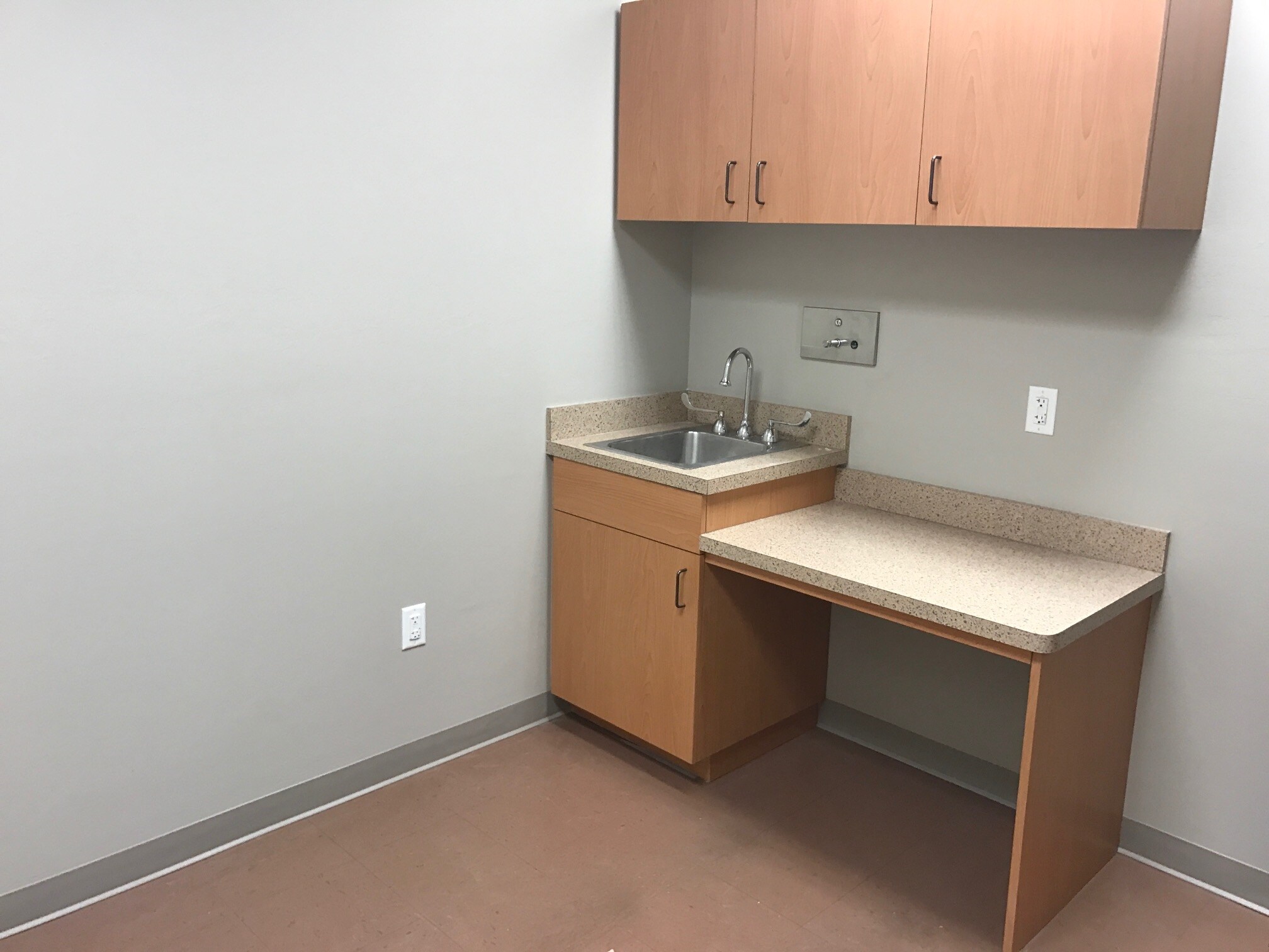 10201 Arcos Ave, Estero, FL 33928 Estero Medical Center