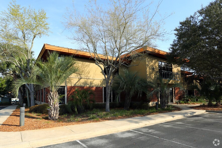 1130 Eglin Pky, Shalimar, FL for sale - Primary Photo - Image 1 of 1