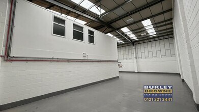 Walter St, Birmingham for lease Interior Photo- Image 2 of 3