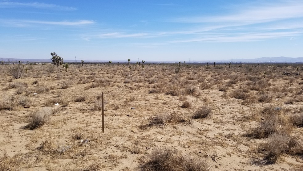 Palmdale Highway 18, Adelanto, CA 92301 | LoopNet