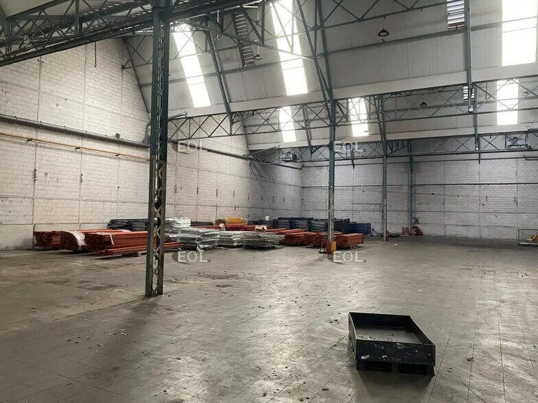 Industrial in Bezons for lease - Building Photo - Image 3 of 6