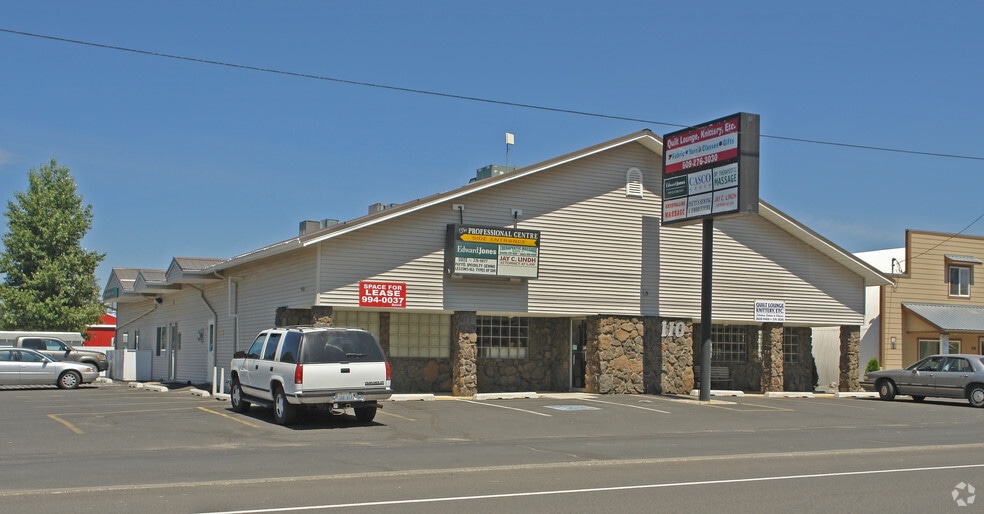 110 W Crawford St, Deer Park, WA for lease - Primary Photo - Image 1 of 6