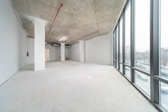 124-28 Queens Blvd, Kew Gardens, NY for lease Building Photo- Image 2 of 4