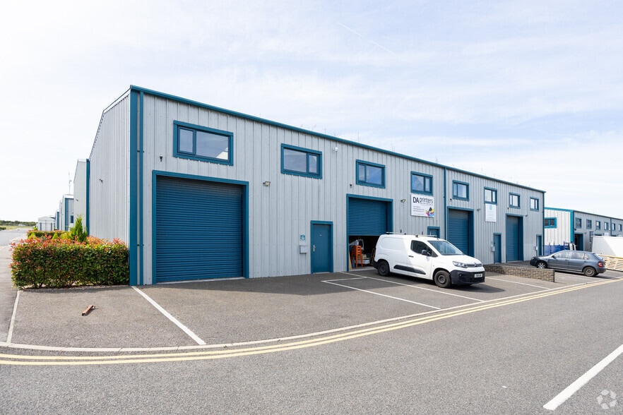 Manston Rd, Ramsgate for lease - Building Photo - Image 2 of 2