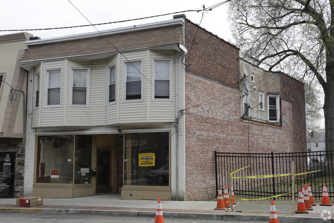 232 Stuyvesant Ave, Lyndhurst, NJ 07071