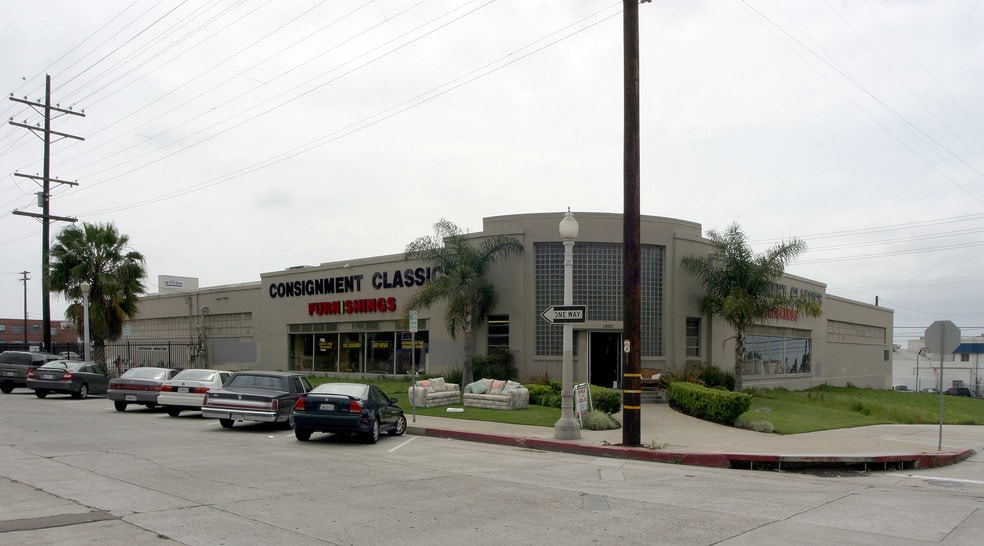 1895 Hancock St, San Diego, CA for sale - Building Photo - Image 3 of 11