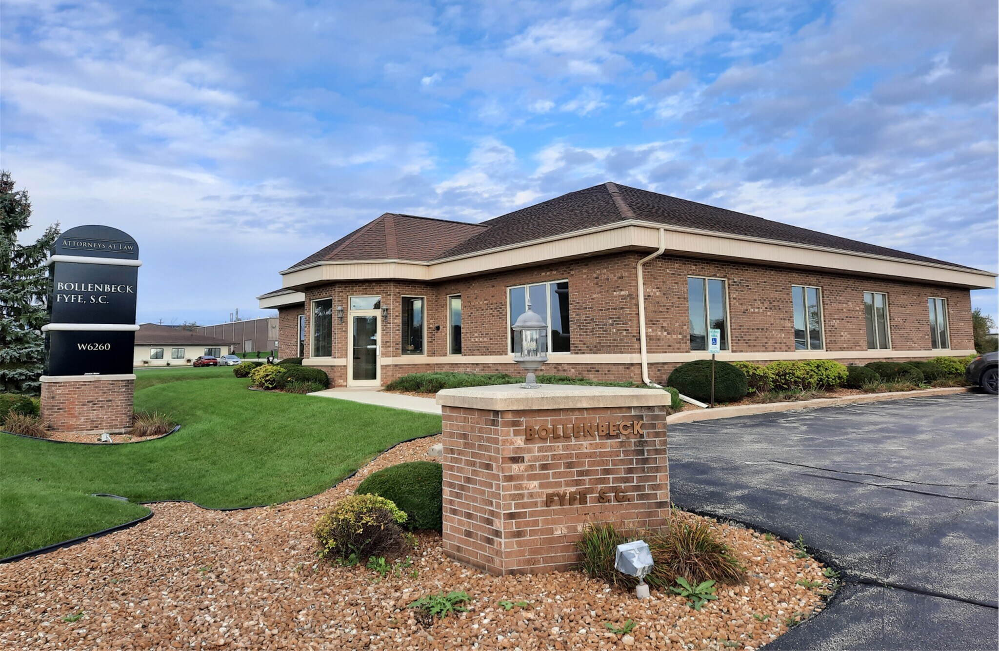 W6260 Communication Ct, Appleton, WI for sale Primary Photo- Image 1 of 1