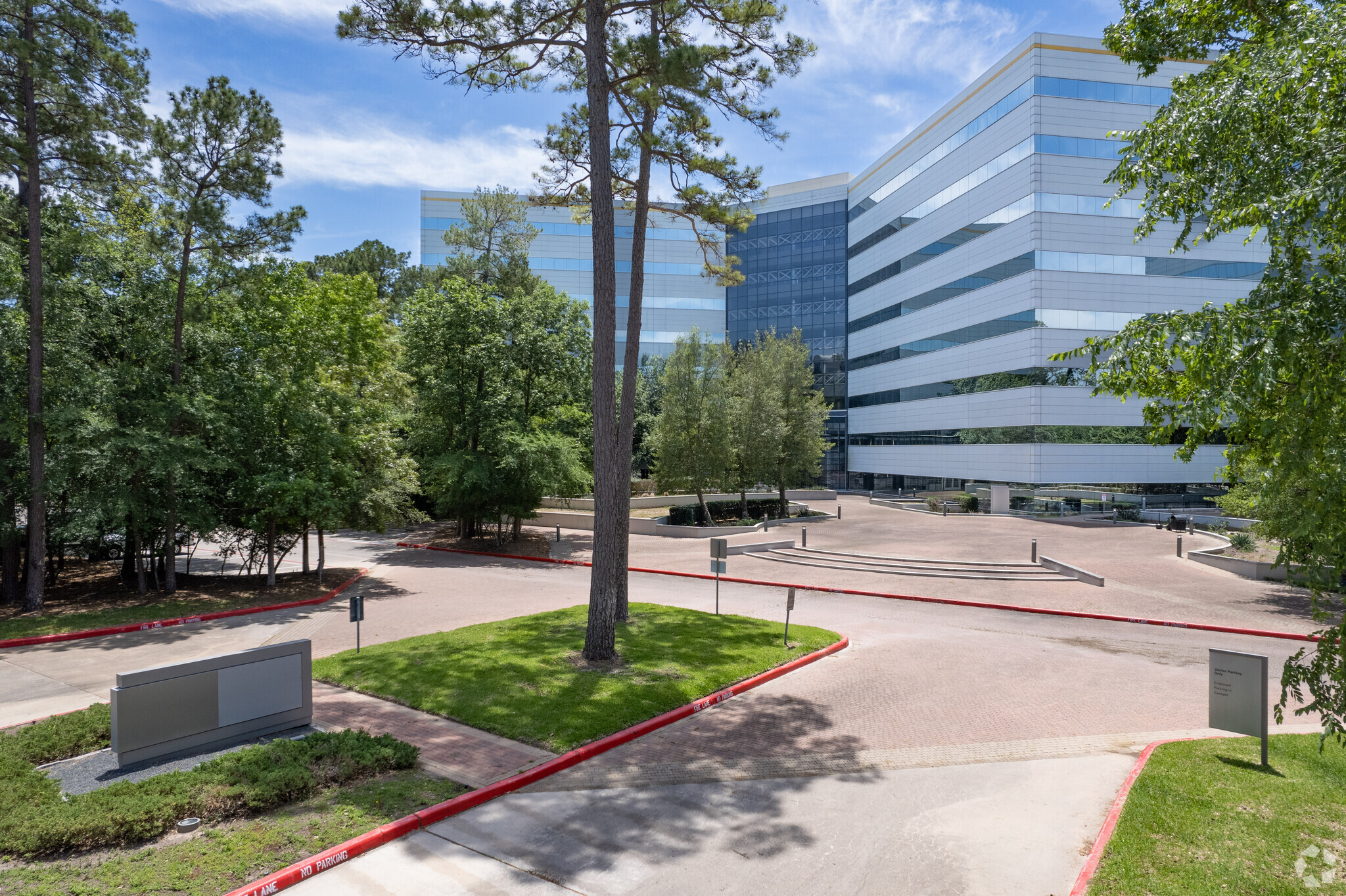 11445 Compaq Center West Dr, Houston, TX for lease Building Photo- Image 1 of 23